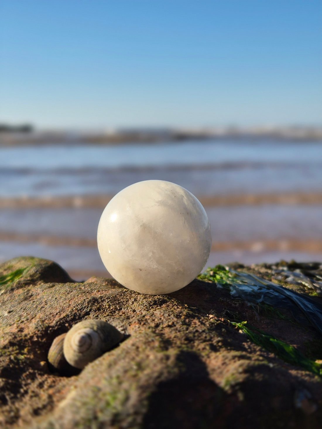 🌙 Moonstone and the spirit womb